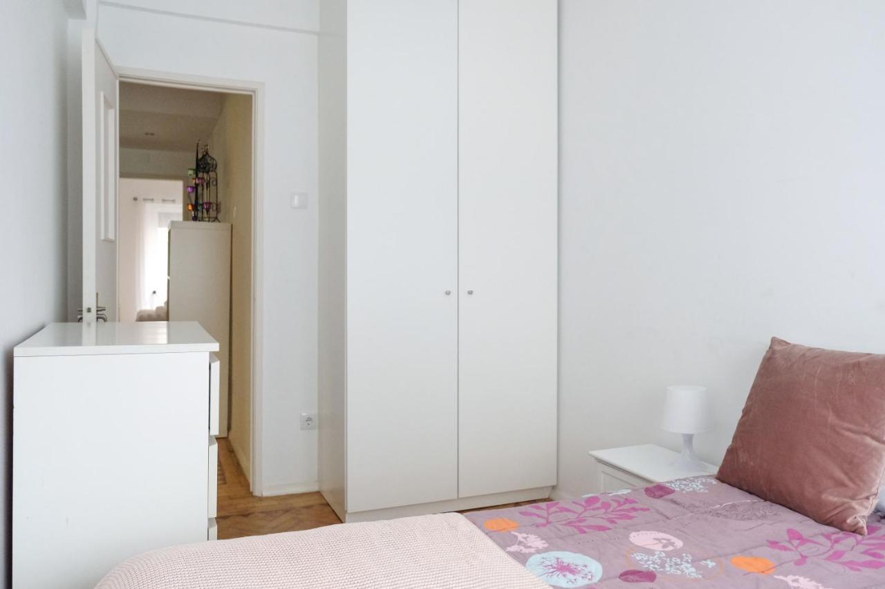 Apartment 92 Campolide By Trip2portugal