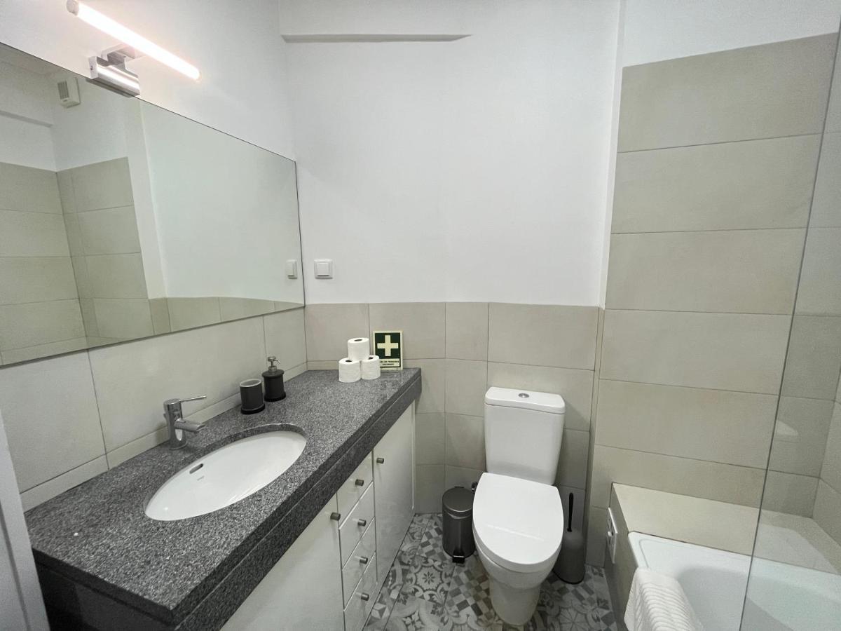 Apartment 92 Campolide By Trip2portugal